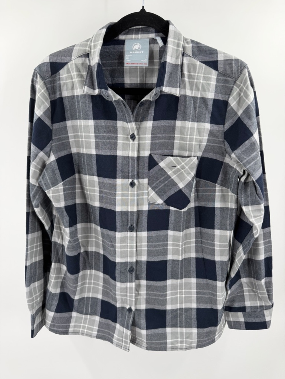 Mammut Women’s Large Blue Gray Plaid Buttoned Shirt
